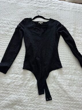 Z Supply lace body in medium